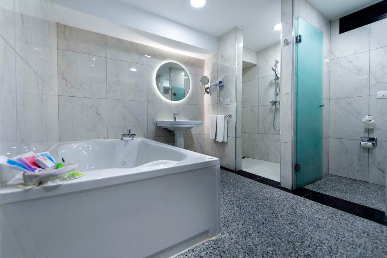 Suite with Sea View